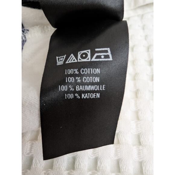 Hudson's bay t-shirt - Picture 9 of 12